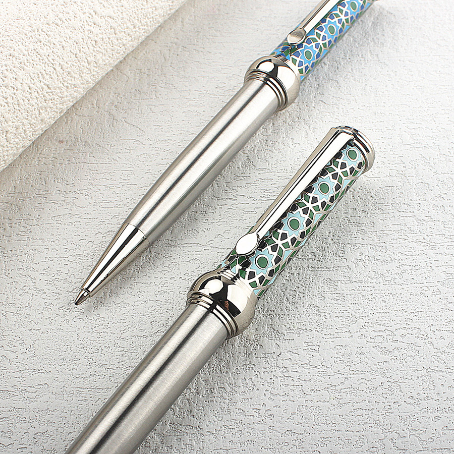 ヴィンテージ風の孔雀柄の金属製ボールペン。回転式で、高級感が - Vintage Collectible Pens のレビューと価格